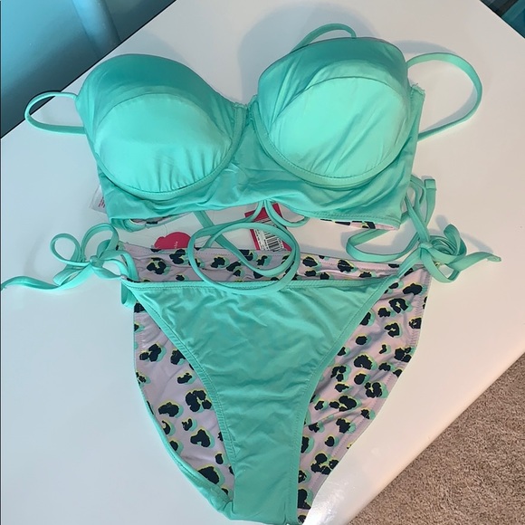 Reversible bikini - Picture 2 of 3